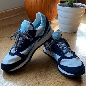 Reebok Victory shoes